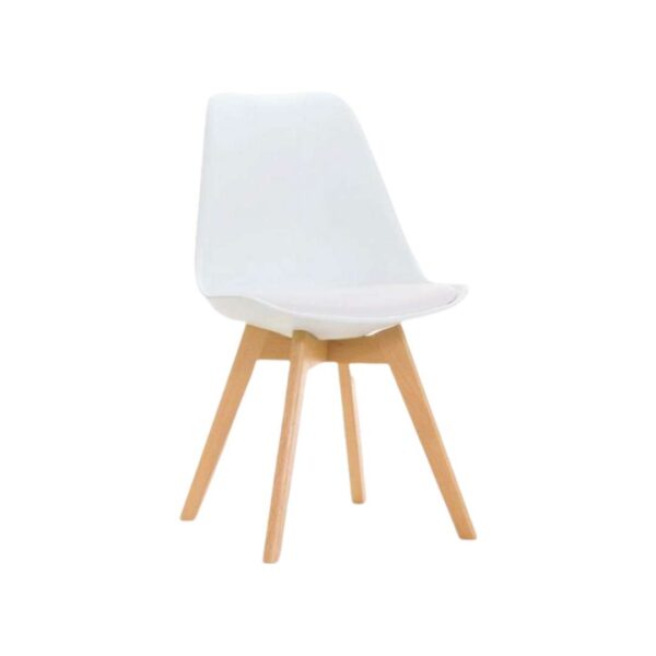 Silla plástica blanca con patas de madera clara