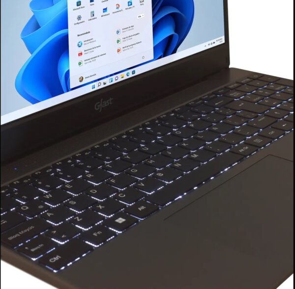 Notebook Gfast Core i5 / 8GB / Disco SSD / Windows 11