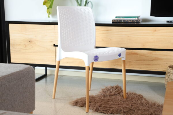 Silla Voss 2000 modelo India con Pata de Madera